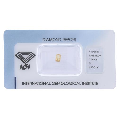 328-UNMOUNTED DIAMOND OF 0.36 CT.