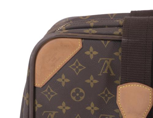 LOUIS VUITTON. MALETA MODELO "SATÉLITE 65".