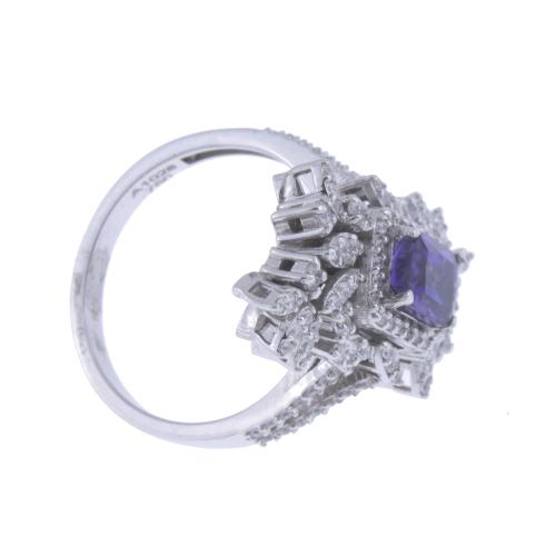 AMETHYST AND ZIRCONS RING