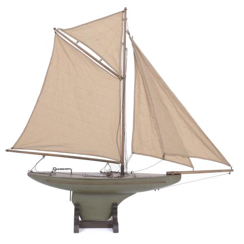 SAILBOAT MODEL, 20TH CENTURY. 