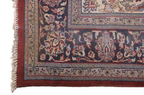 PERSIAN CARPET, 20TH CENTURY.