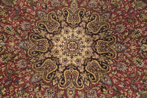 PERSIAN CARPET, 20TH CENTURY.