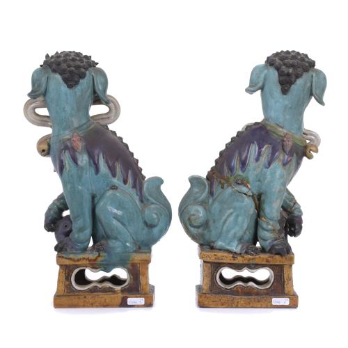 PAIR OF CHINESE CHIMERAS, 20TH CENTURY. 