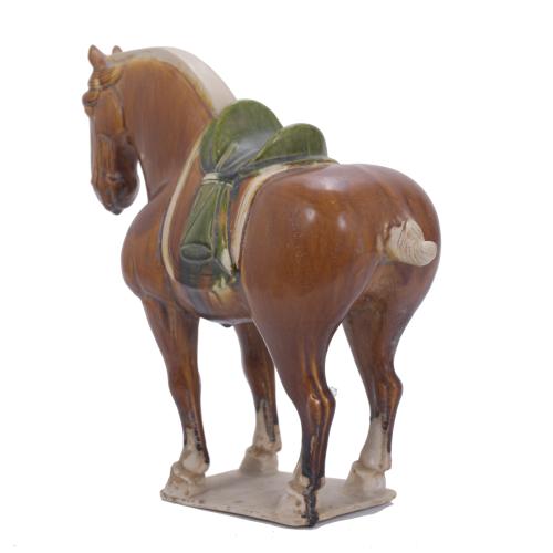 HORSE FIGURE IN SANCAI CERAMIC, 20TH CENTURY.