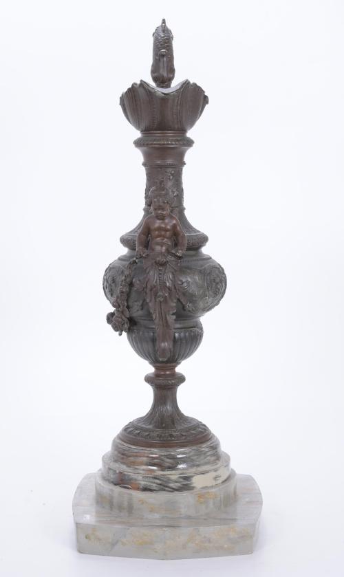 BRONZE GOBLET, 20TH CENTURY.