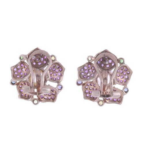 FLOWER-SHAPED EARRINGS WITH NATURAL GEMSTONES