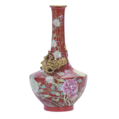 245-REPUBLIC PERIOD VASE, 20TH CENTURY. 