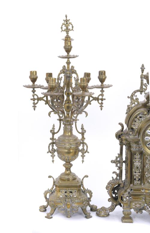 ORNAMENTAL SET, EARLY 20TH CENTURY. 