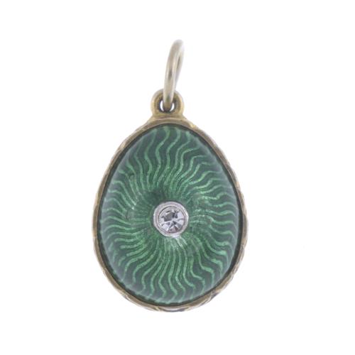 185-PENDANT WITH GREEN ENAMEL AND BRILLIANTS