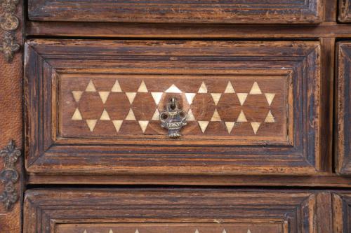 PAPER CHEST, 19TH CENTURY.