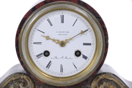 RELOJ DE SOBREMESA ESTILO NAPOLEÓN III IMITANDO MODELOS LUI