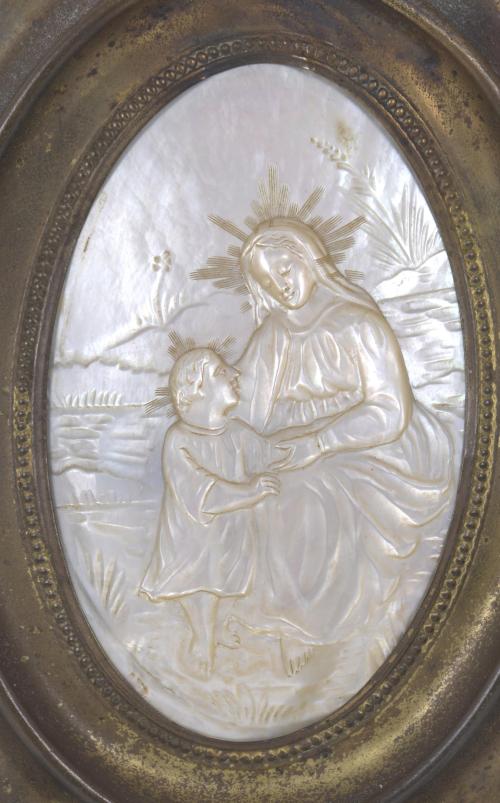 PAIR OF MOTHER-OF-PEARL PLAQUES, 20TH CENTURY.