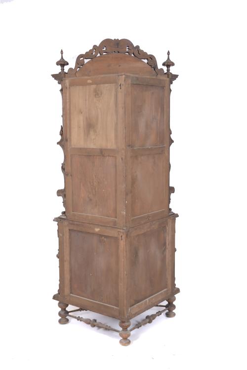 CORNER CUPBOARD, AFTER ITALIAN RENAISSANCE MODELS, 20TH CEN