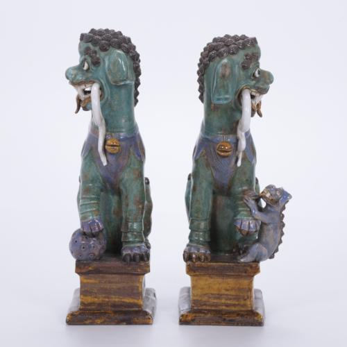 ANTONIO CAMPUZANO Y SOLANS (1919-1988) PAIR OF CHINESE FURI