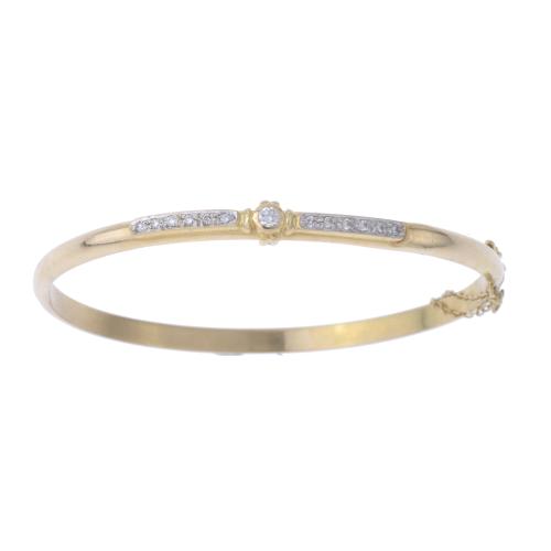 DIAMONDS BANGLE BRACELET