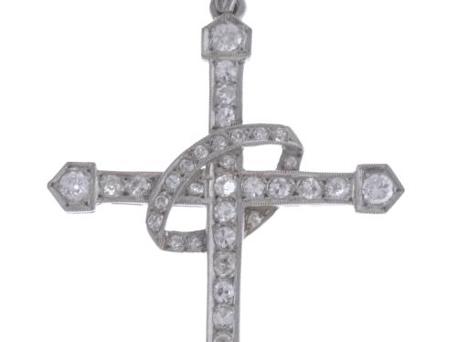 BELLE EPOQUE CROSS-SHAPED PENDANT.