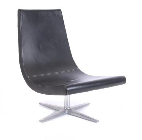 JORGE PENSI (1946).  PARA PEROBELL. SILLÓN MODELO "TABASCO".