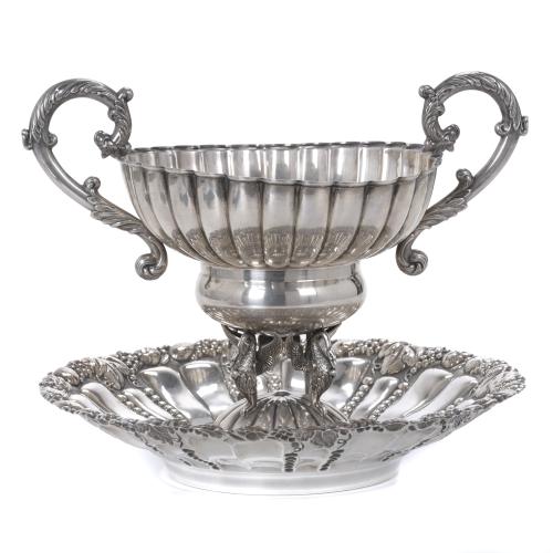 SET OF SILVER CENTREPIECE AND SILVERY METAL TRAY, SECOND HA