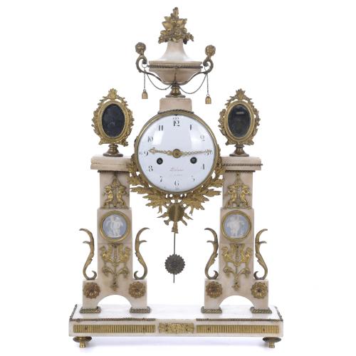 LOUIS XVI TABLE CLOCK, LAST QUARTER OF THE 18TH CENTURY. 