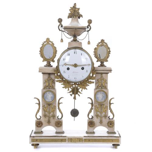 LOUIS XVI TABLE CLOCK, LAST QUARTER OF THE 18TH CENTURY. 