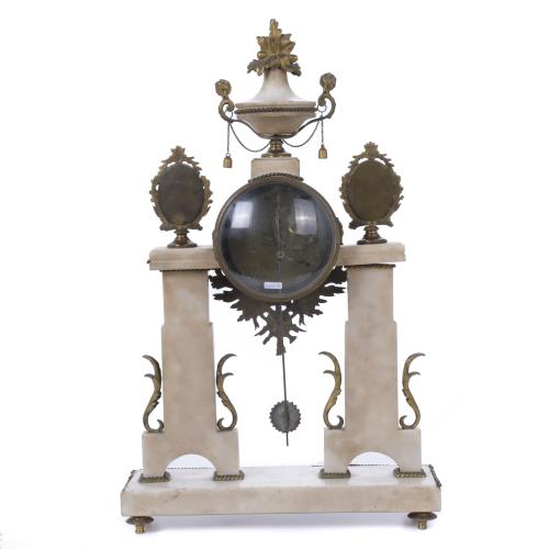 LOUIS XVI TABLE CLOCK, LAST QUARTER OF THE 18TH CENTURY. 