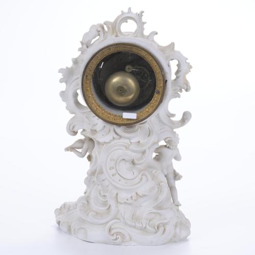 BISCUIT PORCELAIN TABLE CLOCK, FIRST HALF OF THE 20TH CENTU