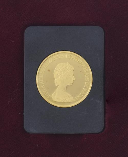 ELIZABETH II GOLD COIN. 