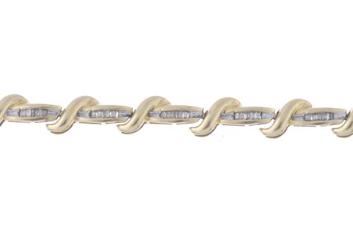 299-LINKS BRACELET WITH DIAMONDS.