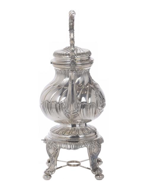 SAMOVAR CON CALENTADOR ESTILO ISABELINO, SEGUNDA MITAD SIGL