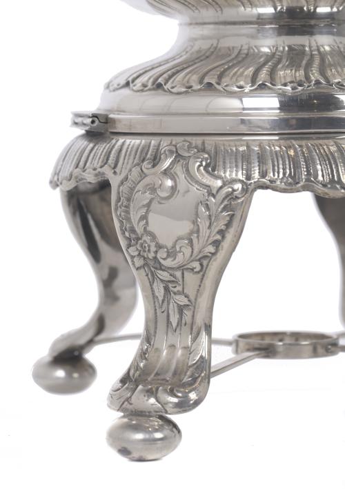 SAMOVAR CON CALENTADOR ESTILO ISABELINO, SEGUNDA MITAD SIGL