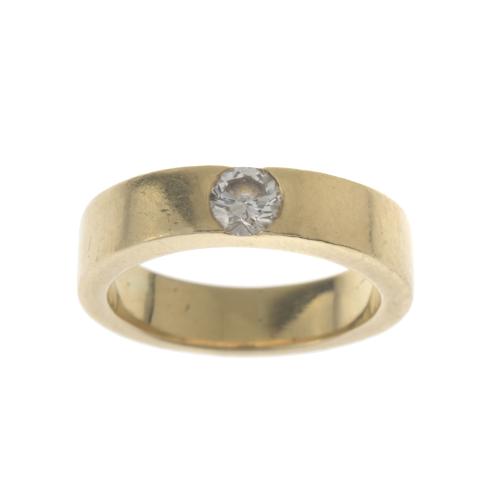 SOLITAIRE RING WITH DIAMOND