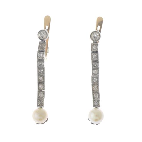 PENDIENTES LARGOS CON PERLAS Y DIAMANTES