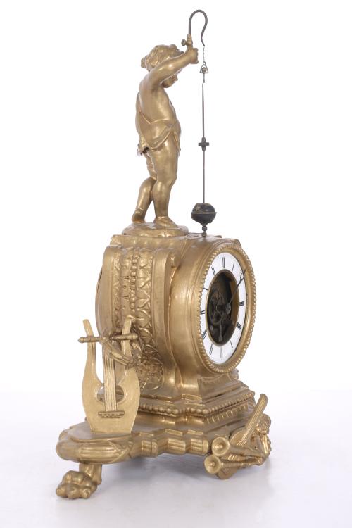 RELOJ DE SOBREMESA LOUIS PHILIPPE CON ALEGORÍA A LAS ARTES,