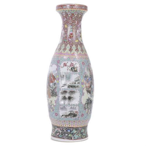 CHINESE ROSE FAMILY VASE, CIRCA 1950.