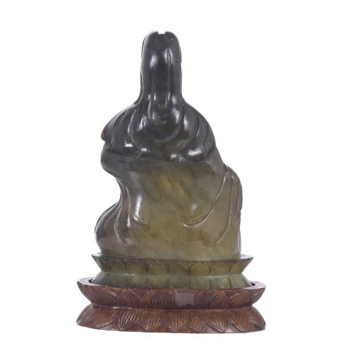 GUAN-YIN IN JADE, FIRST THIRD 20TH CENTURY.