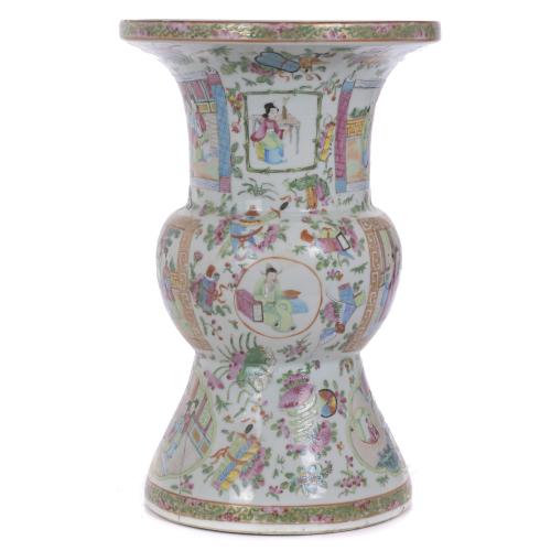 JARRÓN CHINO EN PORCELANA DE CANTÓN FAMILIA ROSA, SIGLO XIX