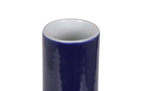 CHINESE "POWDER BLUE" VASE, 20TH CENTURY.