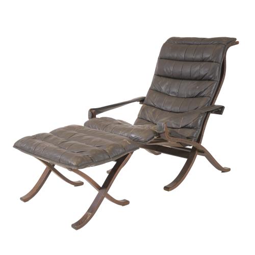 INGMAR RELLING (1920 - 2002).   PARA WESTNOFA. SILLÓN CON OTOMANA MODELO "SAFARI FLEXI", CIRCA 1970.