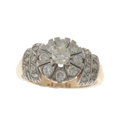 DIAMONDS ROSETTE RING, 1920&#39;S STYLE