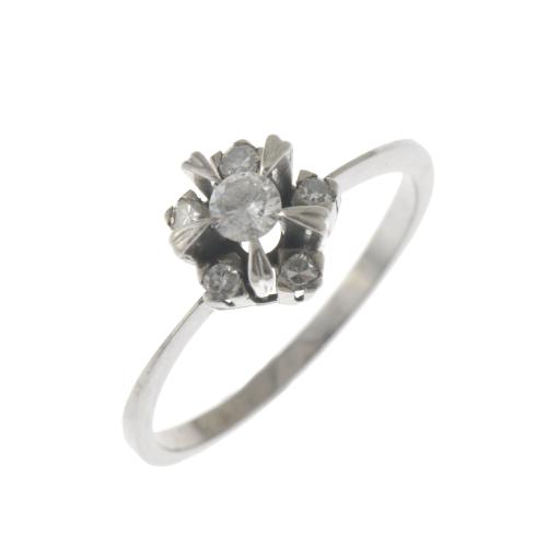 DIAMONDS ROSETTE RING.