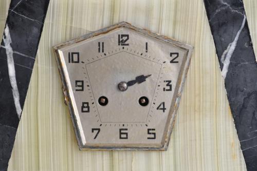 Reloj de sobremesa Art Decó, circa 1930.