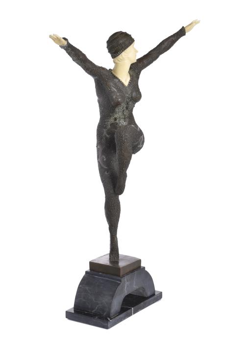 SIGUIENDO MODELOS DE DEMÉTRE CHIPARUS (1886-1947).  "Bailar