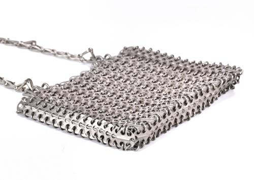 PACO RABANNE. Bolso de mano, circa 1960 - 1970. 