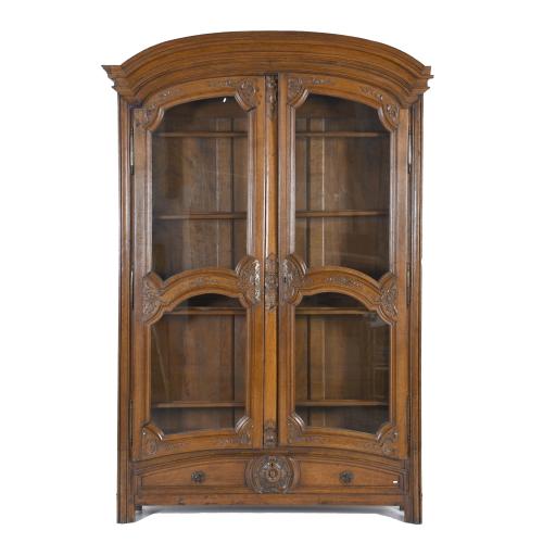 French Provençal display cabinet, 18th century.