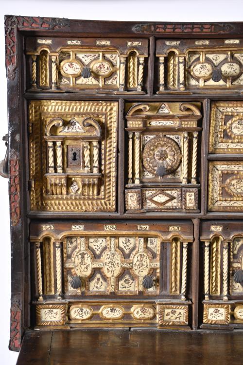 Writing desk, late 18th - early 19th century.