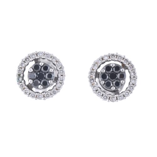 Diamonds rosette earrings.