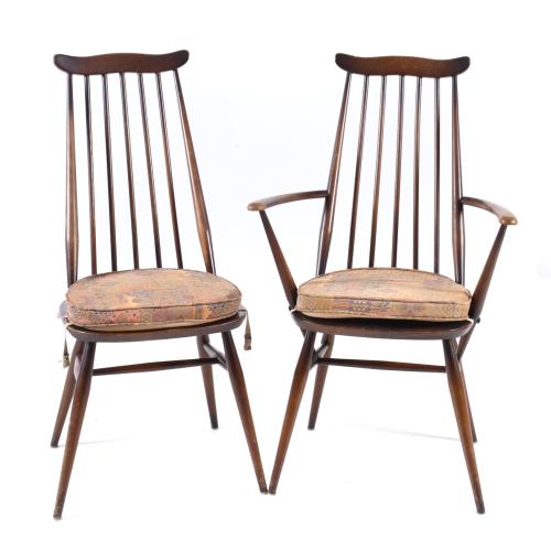 ERCOL.  Conjunto de cuatro sillas modelo "Ercol Goldsmith" 