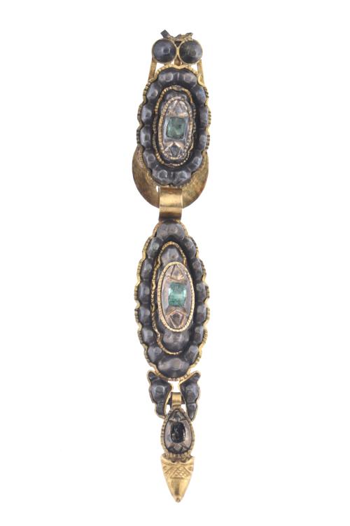 Catalan earrings with emeralds, probably 18th century.