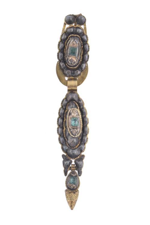 Catalan earrings with emeralds, probably 18th century.