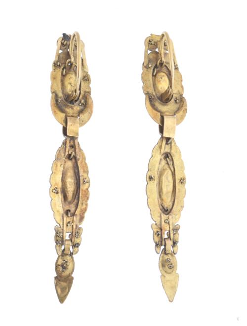 Catalan earrings with emeralds, probably 18th century.